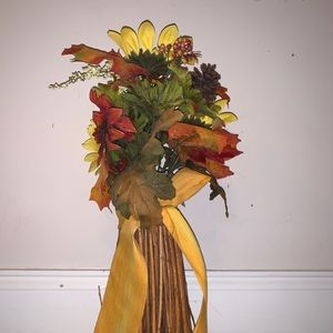 Fall table topper